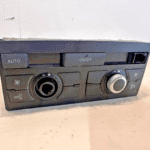 2007- 2009 AUDI Q7 REAR HEAT AC TEMPERATURE CLIMATE CONTROL 4L0919158C OEM - 49.5$ Picture 1 of 4 Picture 2 of 4 Picture 3 of 4 Picture 4 of 4 Picture 1 of 4