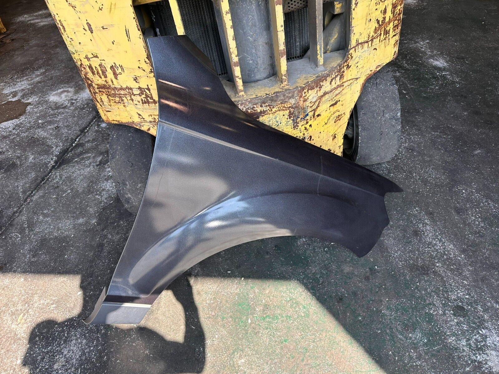 2007 – 2015 AUDI Q7 4L FENDER PANEL EXTERIOR FRONT PASSENGER RIGHT RH OEM