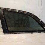 2007-2015 AUDI Q7 REAR RIGHT QUARTER WINDOW GLASS & TRIM MOLDING 4L0853345B OEM - 108$ Picture 1 of 3 Picture 2 of 3 Picture 3 of 3 Picture 1 of 3