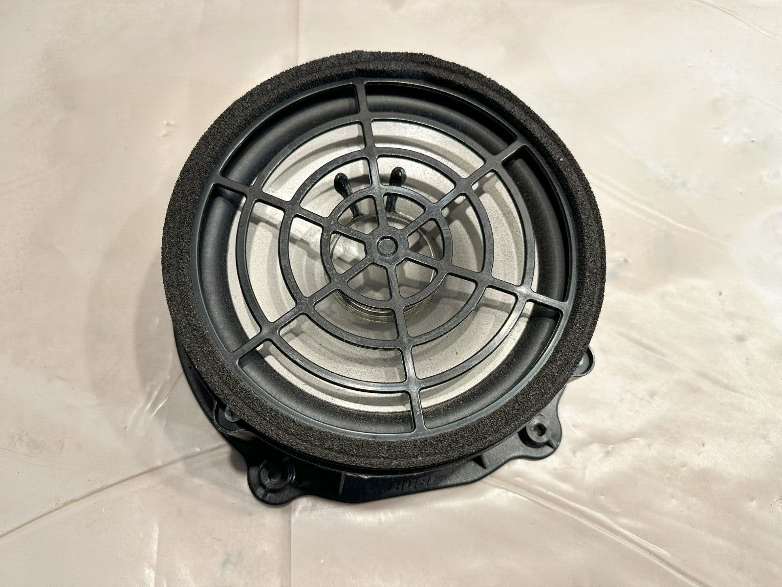 2007-2015 AUDI Q7  front right door speaker woofer BOSE 4L0035415Bb7 OEM