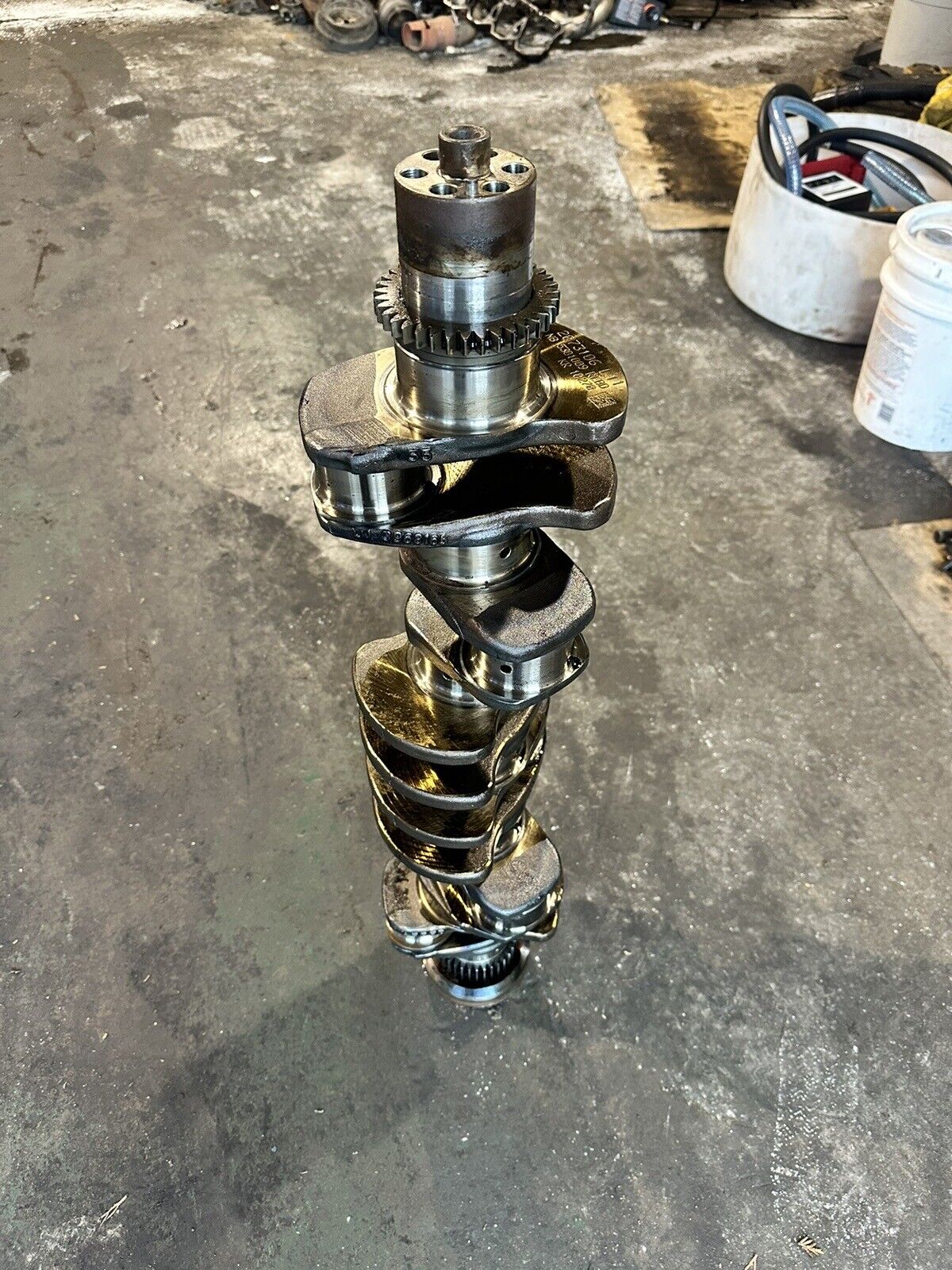 2016 Cummins ISB 6.7 Diesel Engine Crankshaft 3968165 OEM