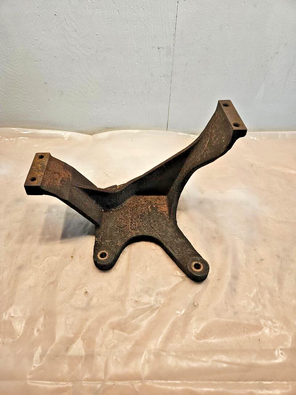 CAT C-15 Diesel Engine Precooler mounting Bracket 238-4438 OEM