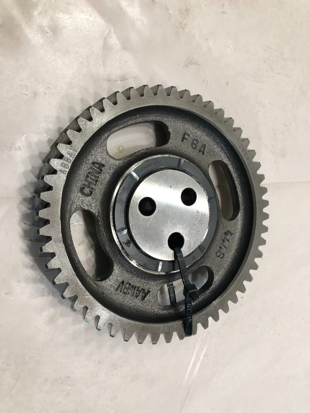 CUMMINS M11 ISM11 Diesel Engine Idler Gear 3084533 with Hub OEM