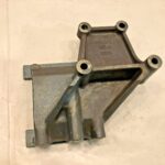 CUMMINS M11 QSM11 DIESEL ENGINE AIR BRAKE COMPRESSOR BRACKET 4083105 OEM -  Picture 1 of 5 Picture 2 of 5 Picture 3 of 5 Picture 4 of 5 Picture 5 of 5 Picture 1 of 5