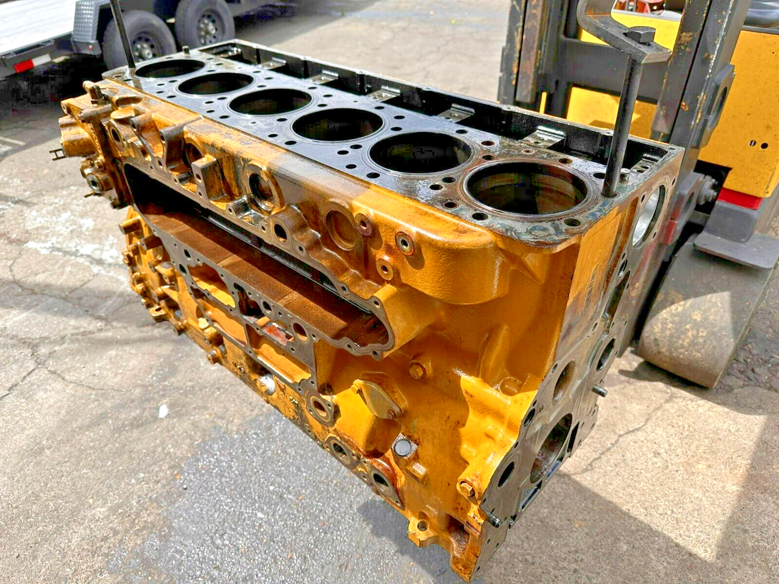 Caterpillar CAT C13 Diesel Engine Block 2891553 Truck Dozer D8N Loader 980M OEM