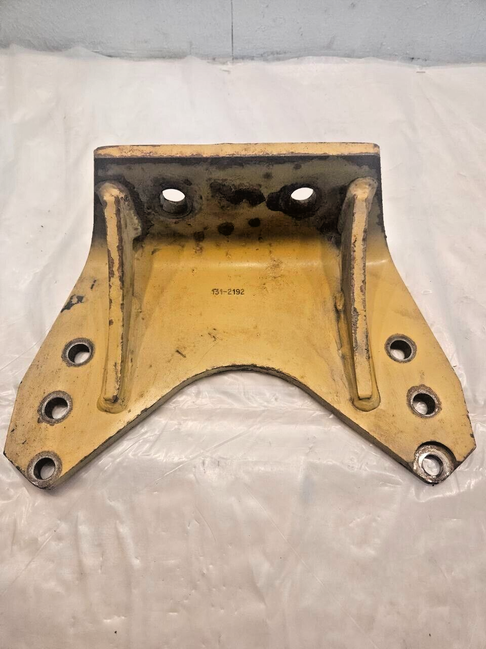 Caterpillar CAT C7 Front Engine Mount bracket 131-2192 OEM