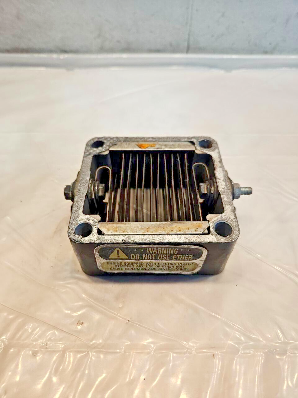 Cummins Engine ISB 6.7L Diesel Engine Intake Grid Heater 3970001 4948124 OEM