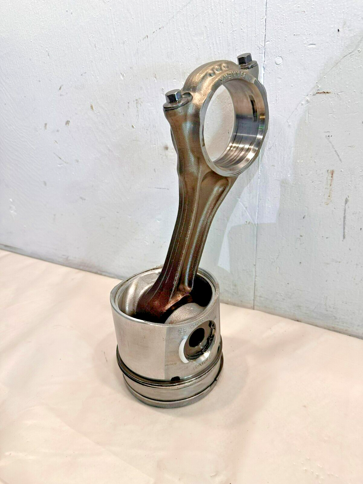 Cummins QSB ISB 6.7L Industri Diesel Engine Connecting Rod 4943977 W/ Piston OEM