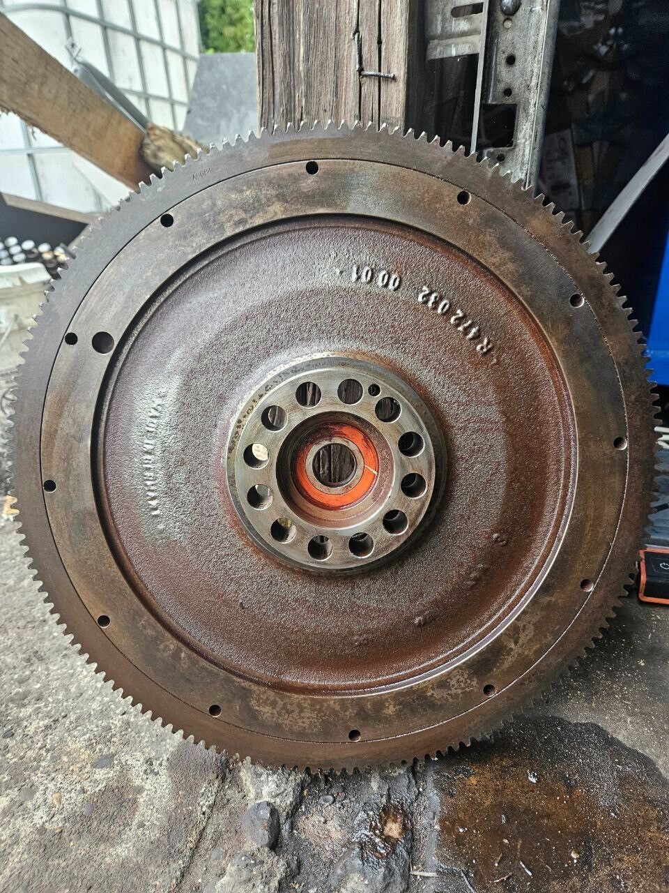 DETROIT DIESEL DD15 ENGINE FLYWHEEL R4720320001 OEM