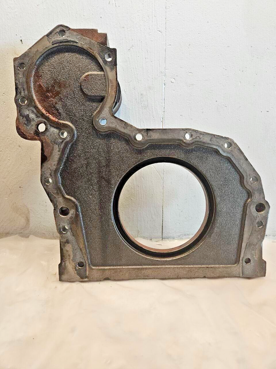 Genuine PACCAR MX-13 Diesel Engine Camshaft Cover 1887224 OEM