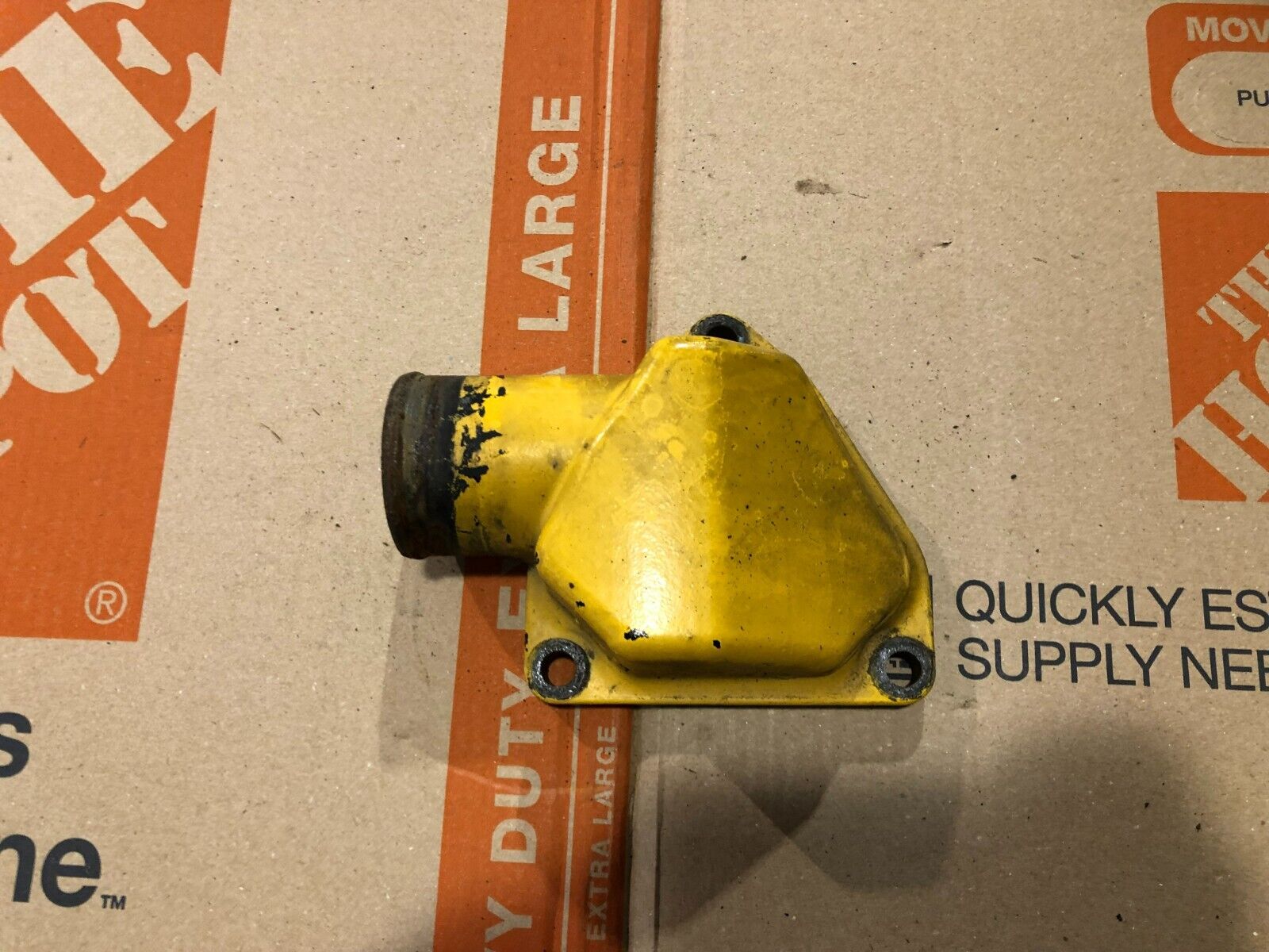 John Deere 6068 6.8L Diesel Engine Thermostat Cover R519491 OEM