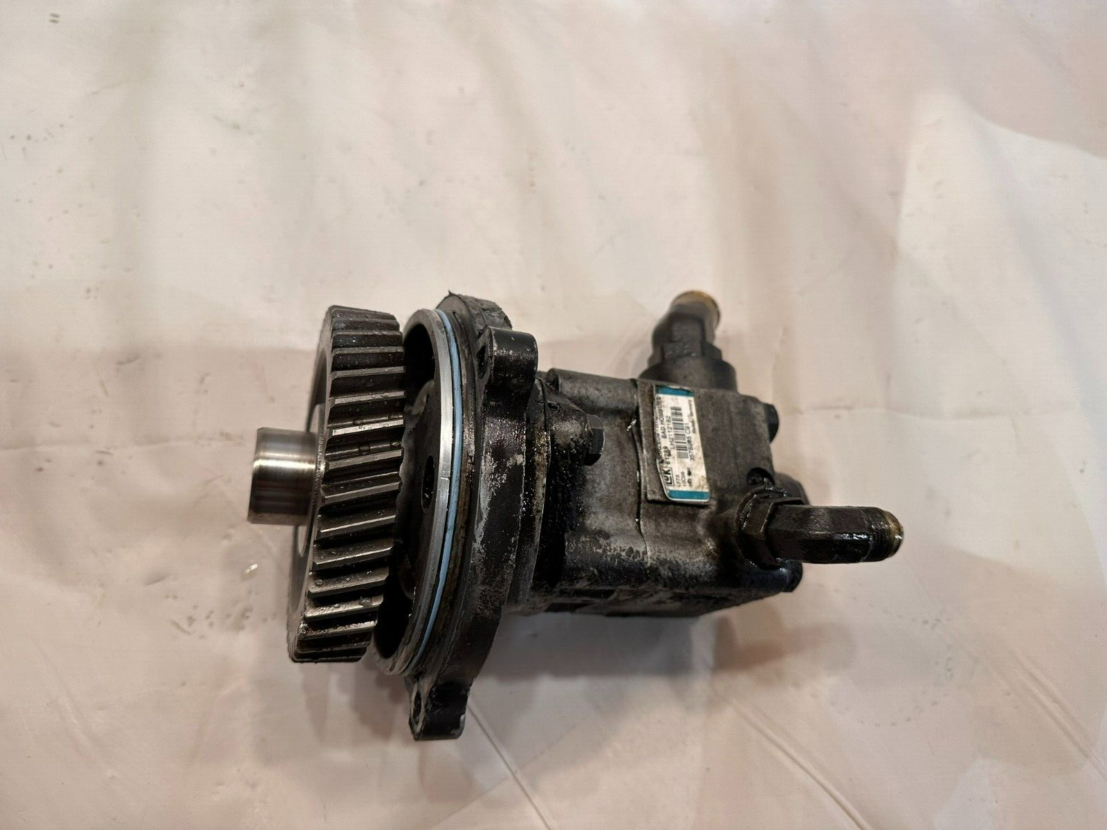 LUK Power Steering Pump for Cummins ISM / International 3578965C91 OEM