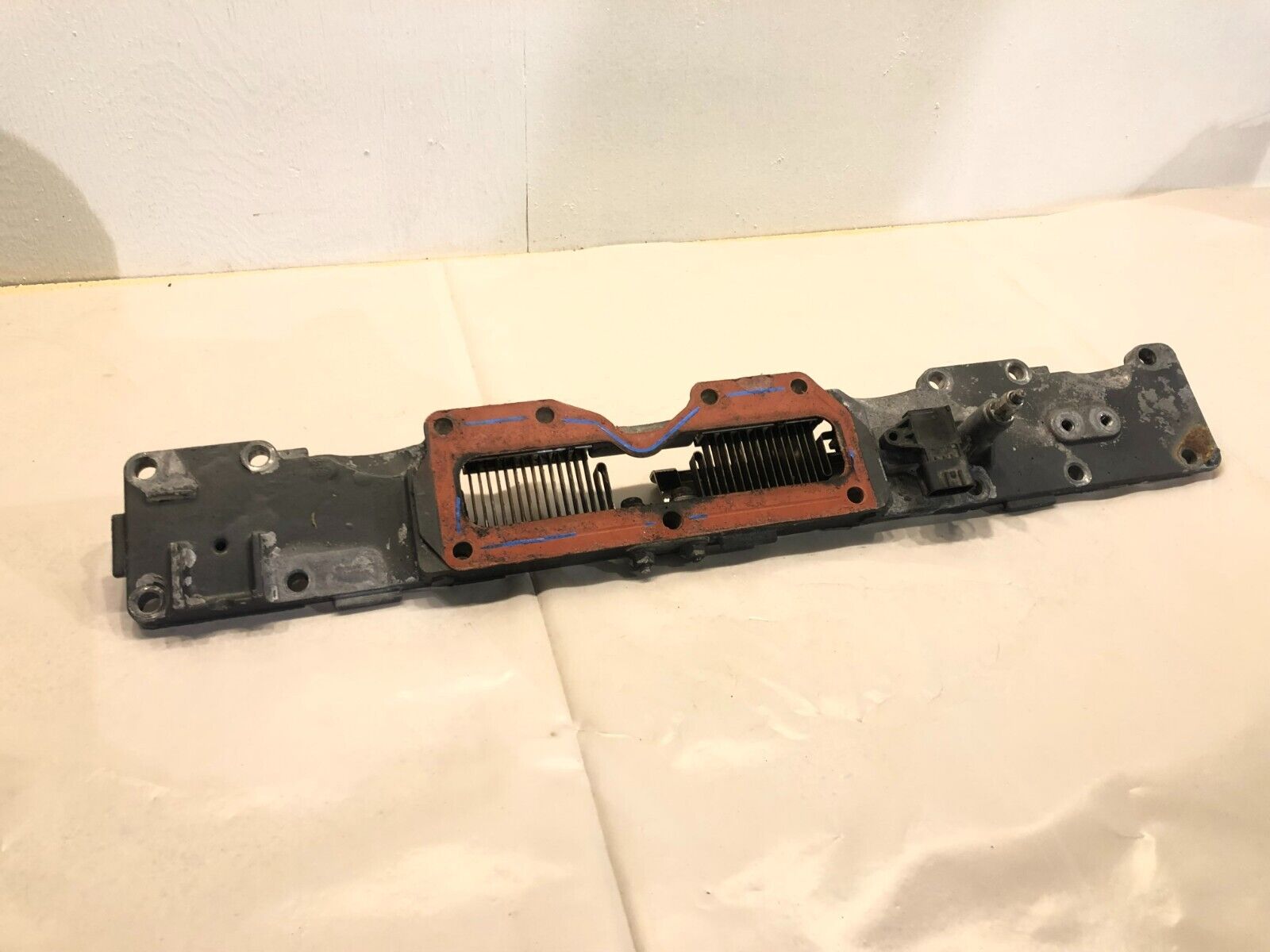 PHILLIPS AND TEMRO MANIFOLD-AIR INTAKE GRID HEATER CUMMINS ISL 8.3 5274662 OEM