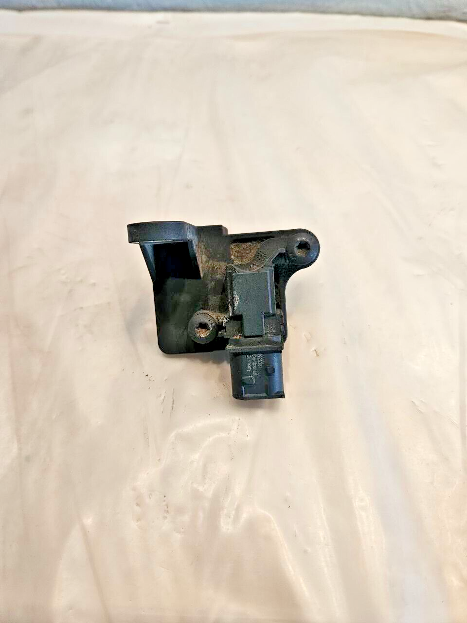 Paccar MX13 Diesel Engine Crankcase Breather Pressure Sensor 1995381 OEM 1921560