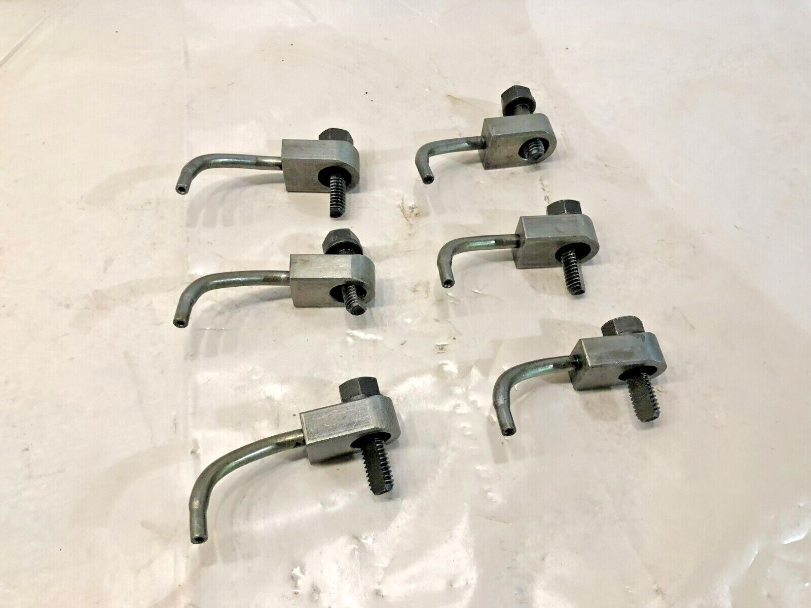 Set of 6 CAT 3406B Caterpillar Diesel Engine Piston Cooling Nozzle 7W-5992 OEM