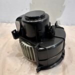 2008 Audi Q7 4.2 FSI Heater Blower Motor w/ Fan Cage OEM - 112.5$ Picture 1 of 4 Picture 2 of 4 Picture 3 of 4 Picture 4 of 4 Picture 1 of 4 Picture 2 of 4