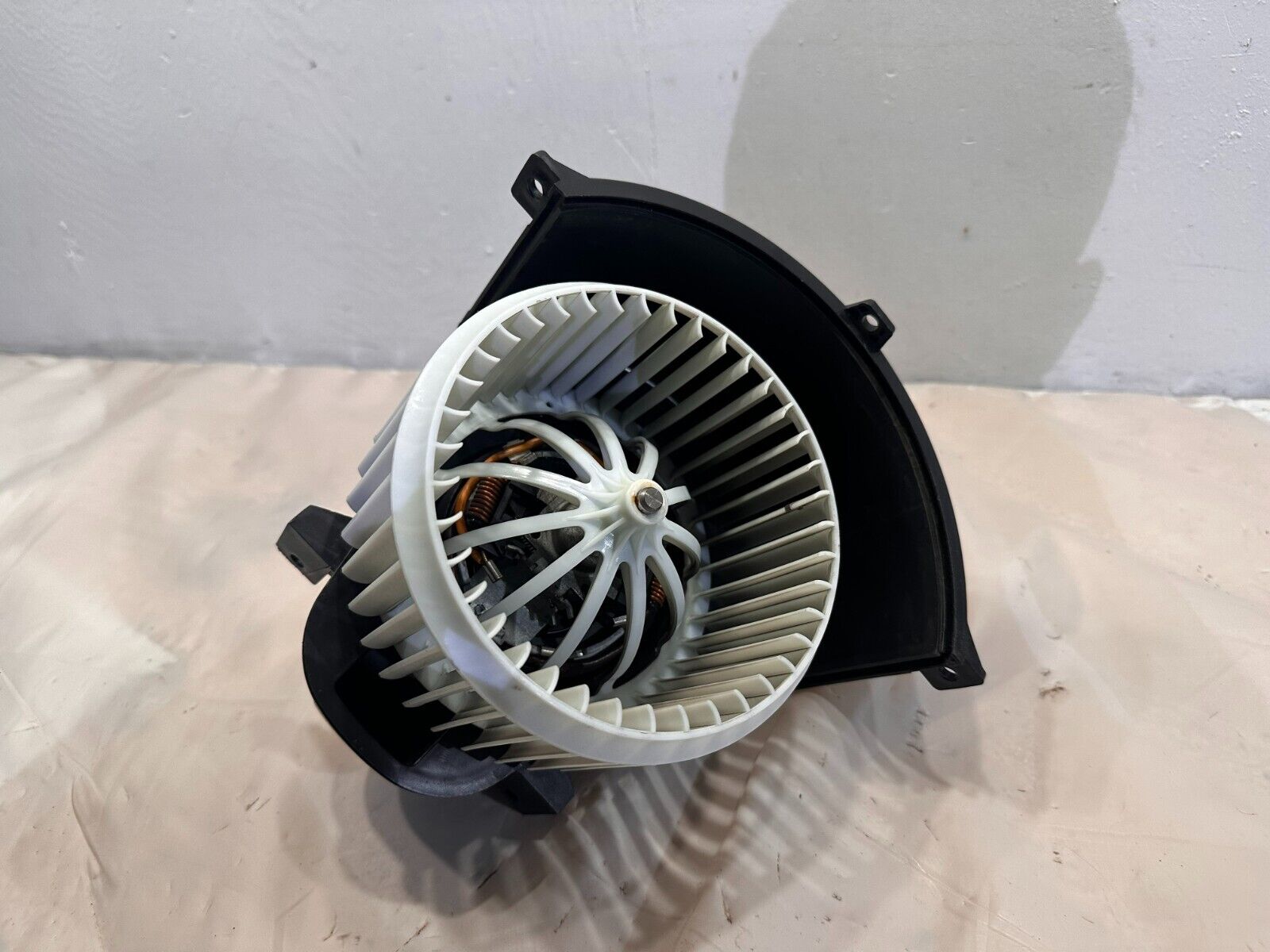 2008 Audi Q7 4.2 FSI Heater Blower Motor w/ Fan Cage OEM