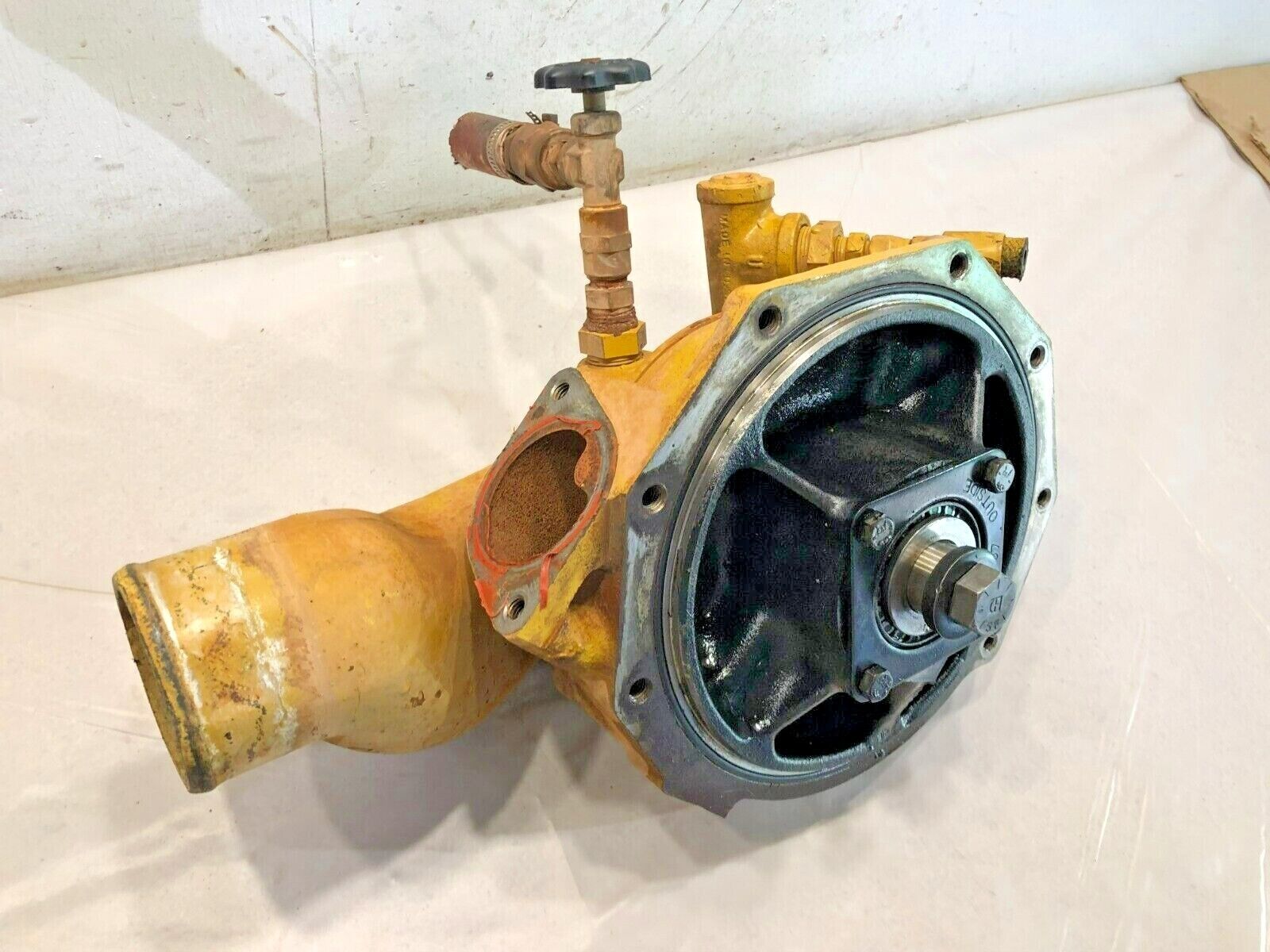 CAT 3406B Caterpillar Diesel Engine 1354918 WATER PUMP 6I3890, 1333569 OEM