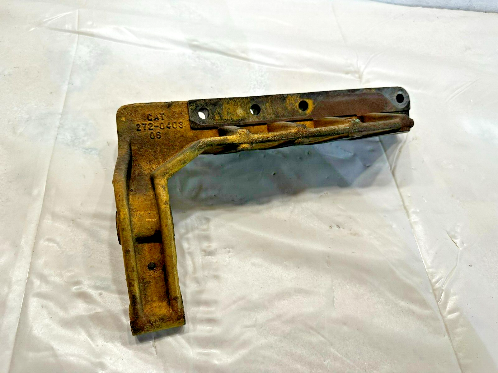 CAT C13 Caterpillar Diesel Engine Mounting Support Bracket 2720403 OEM