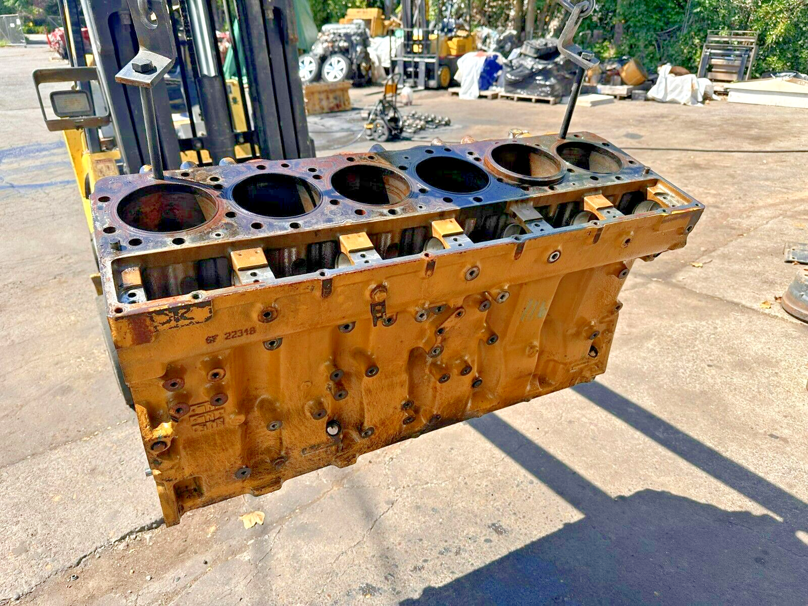 Caterpillar CAT C11 C13 Diesel Engine Cylinder Block 239-7358 OEM