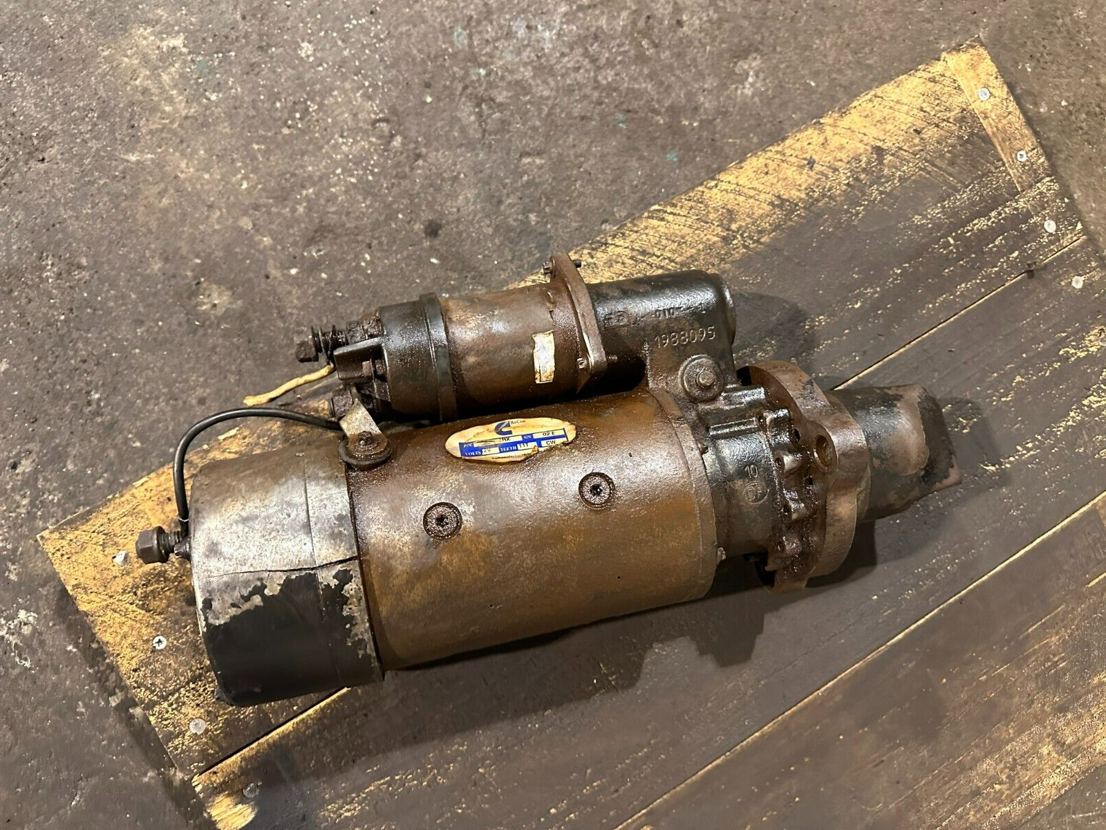 Cummins Diesel Engine Starter N14 NTC-855 OEM 1988095