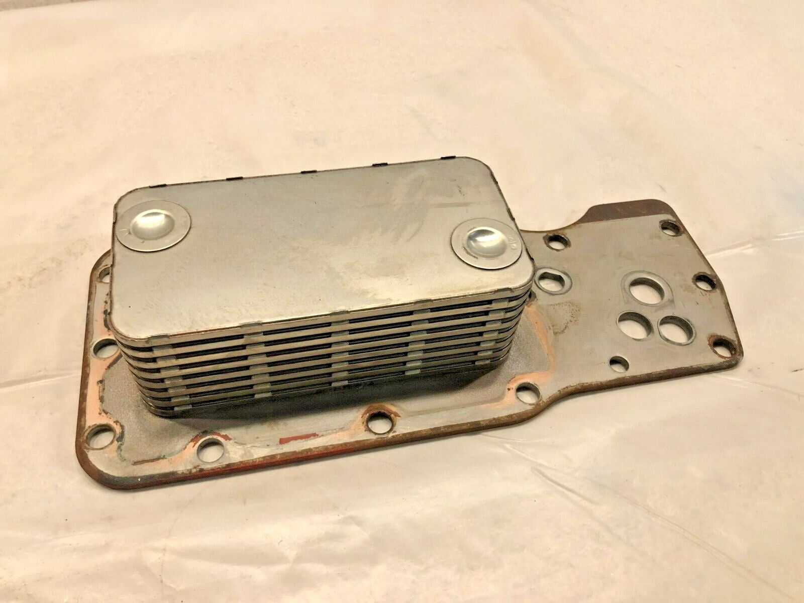 Cummins ISB QSB 6.7 Diesel Engine oil Cooler 3975818 OEM