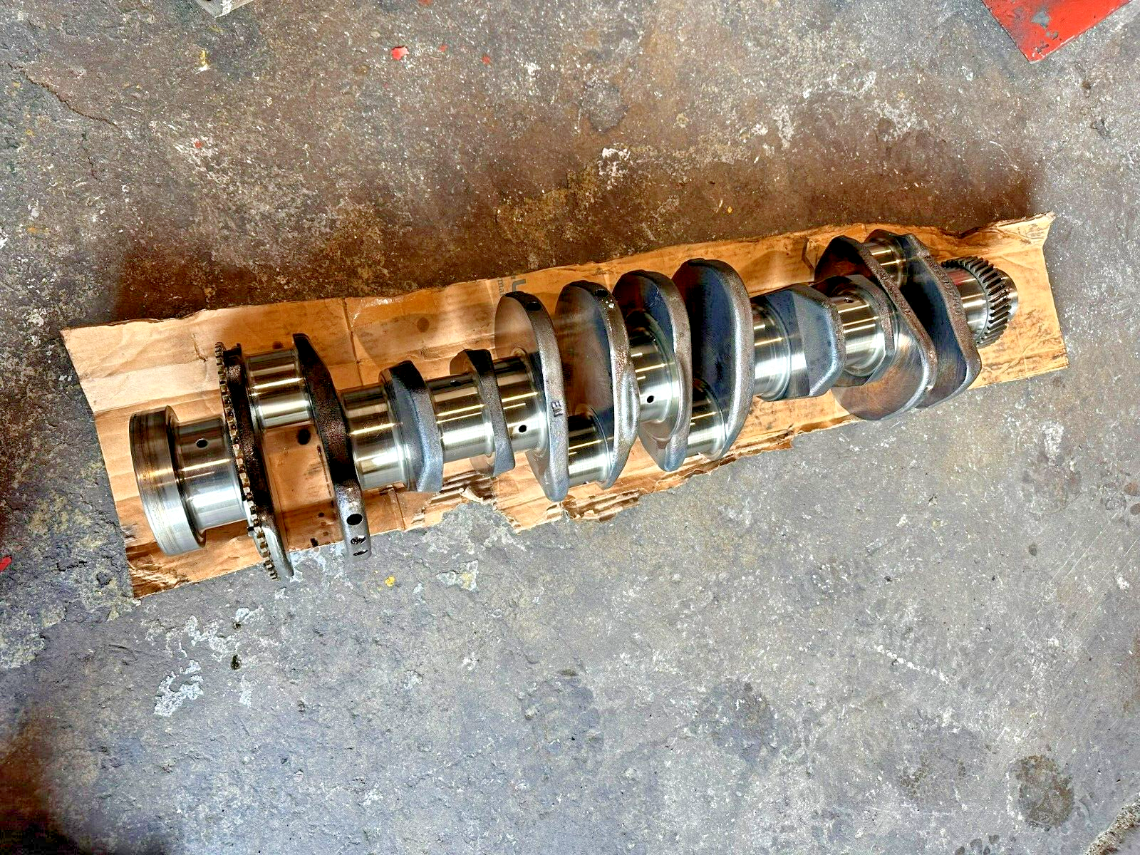 Cummins ISL 8.3, 8.9 ISC QSL QSC Diesel Engine Crankshaft 3965010 OEM