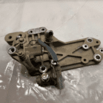 Cummins ISX 12 ISX 425 Diesel Engine SOLENOID VALVE 3686371 w/ Bracket 2888045 - 229.5$ Picture 1 of 4 Picture 2 of 4 Picture 3 of 4 Picture 4 of 4 Picture 1 of 4