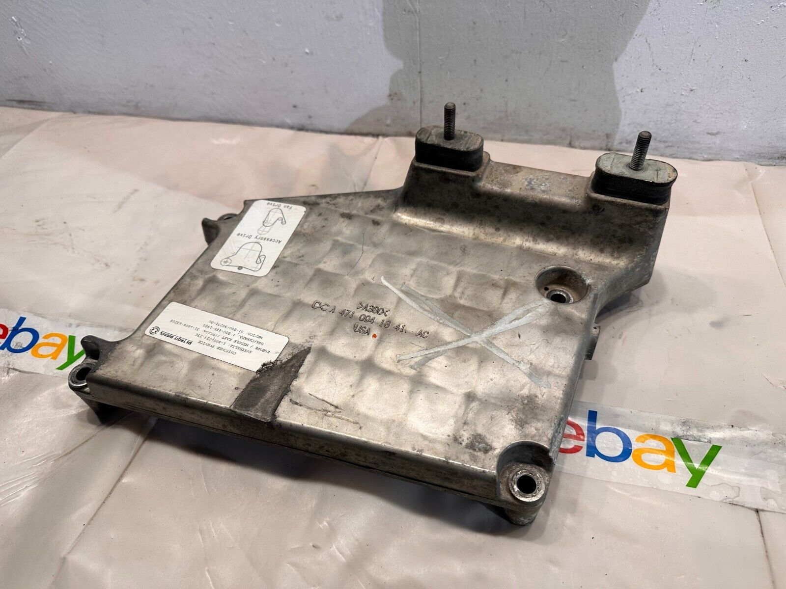 Detroit Diesel DD15 DD13 Air Cleaner Bracket A4710941841 OEM