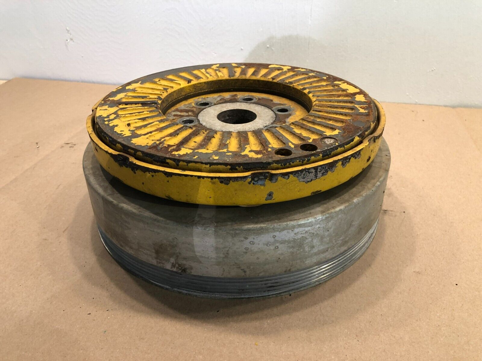 John Deere 6068 Diesel Engine Torsional Harmonic Balancer w/ pulley RE57604 OEM