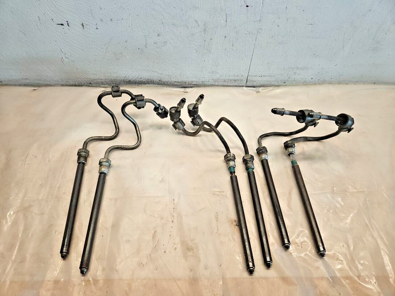 SET OF 6 PACCAR MX13 Diesel Engine Fuel INJECTION LINES 1904646 OEM