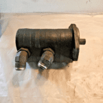 Sauer Danfoss Diesel Engine Hydraulic pump 80001973 - 405$ Picture 1 of 4 Picture 2 of 4 Picture 3 of 4 Picture 4 of 4 Picture 1 of 4