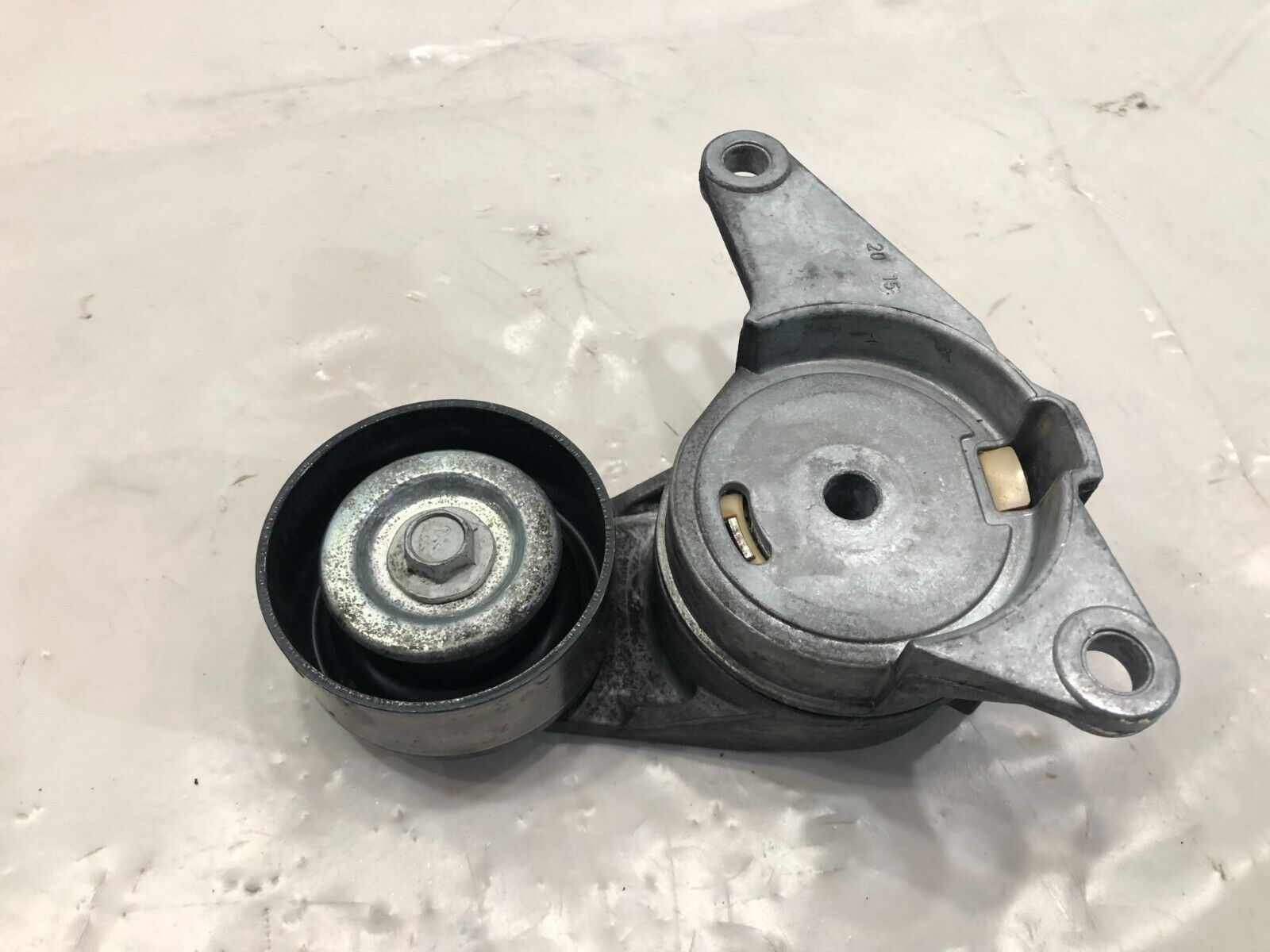 05-16 LACROSSE 08-19 ENCLAVE 12-19 IMPALA 10-15 CAMARO GM Belt Tensioner OEM