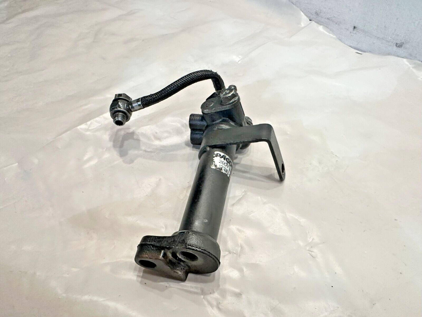 2015 PACCAR MX-13 diesel engine air bleed pipe assembly 2009134 OEM 1923967