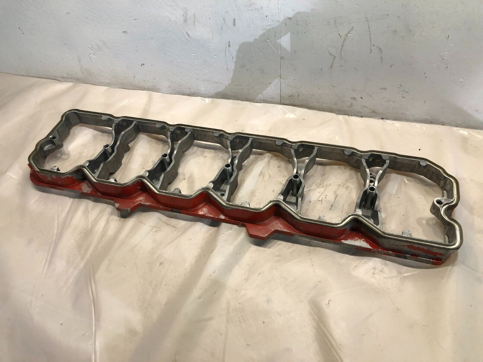 CUMMINS 6.7 ISB Diesel Valve Cover Riser Plate Rocker Housing 3975944, 5264950