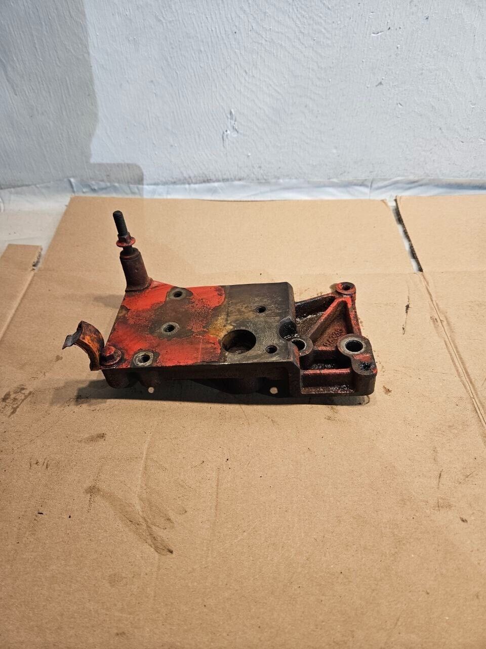 Cummins ISX 15 Diesel Engine Shut Off Valve Bracket 3686338 OEM