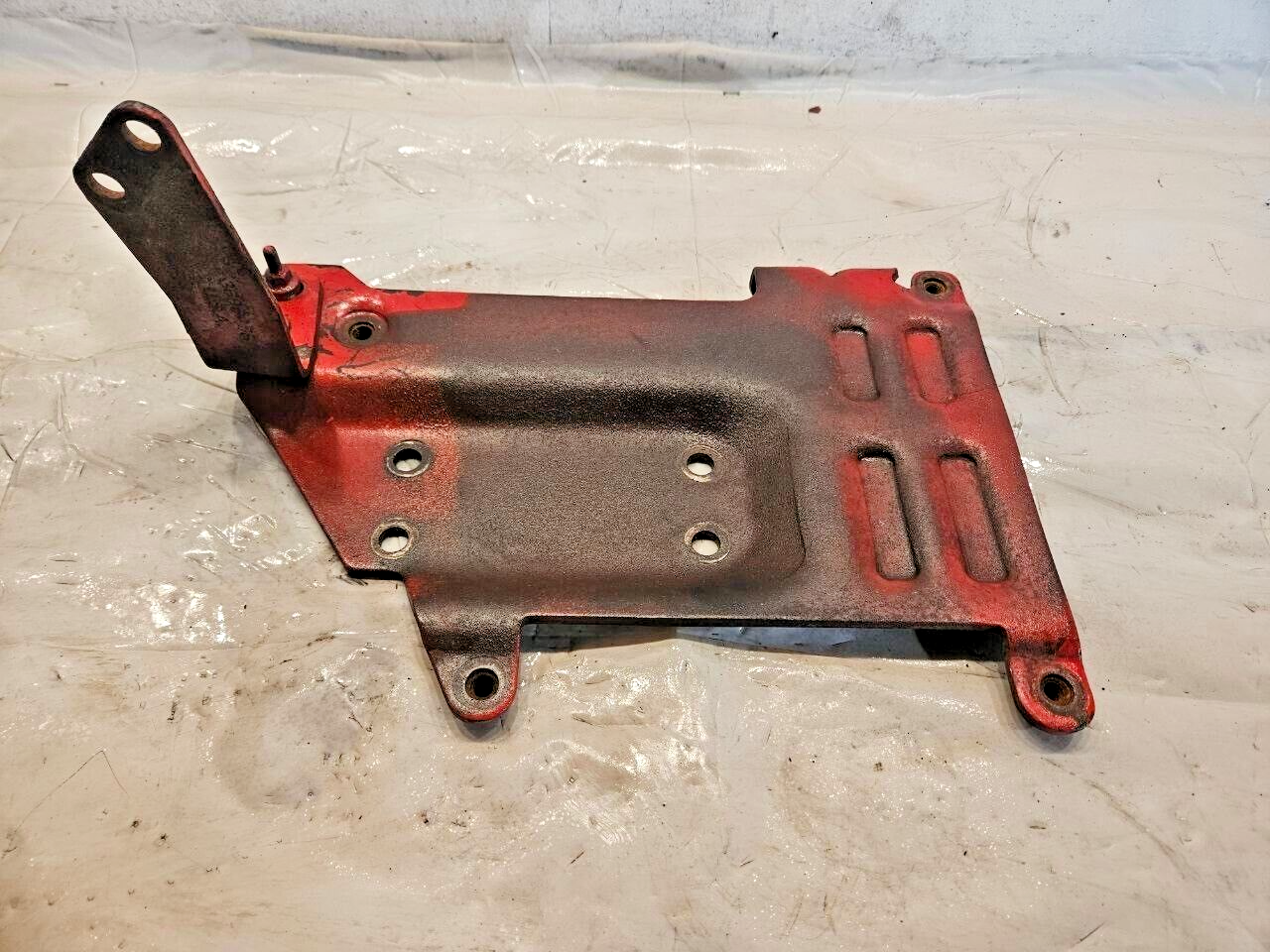 Cummins diesel engine Hose Support Bracket 3686468 OEM