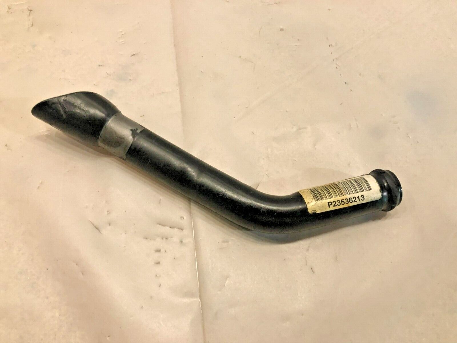DETROIT DIESEL 60 SERIES ENGINE Drain Tube 23536213 OEM