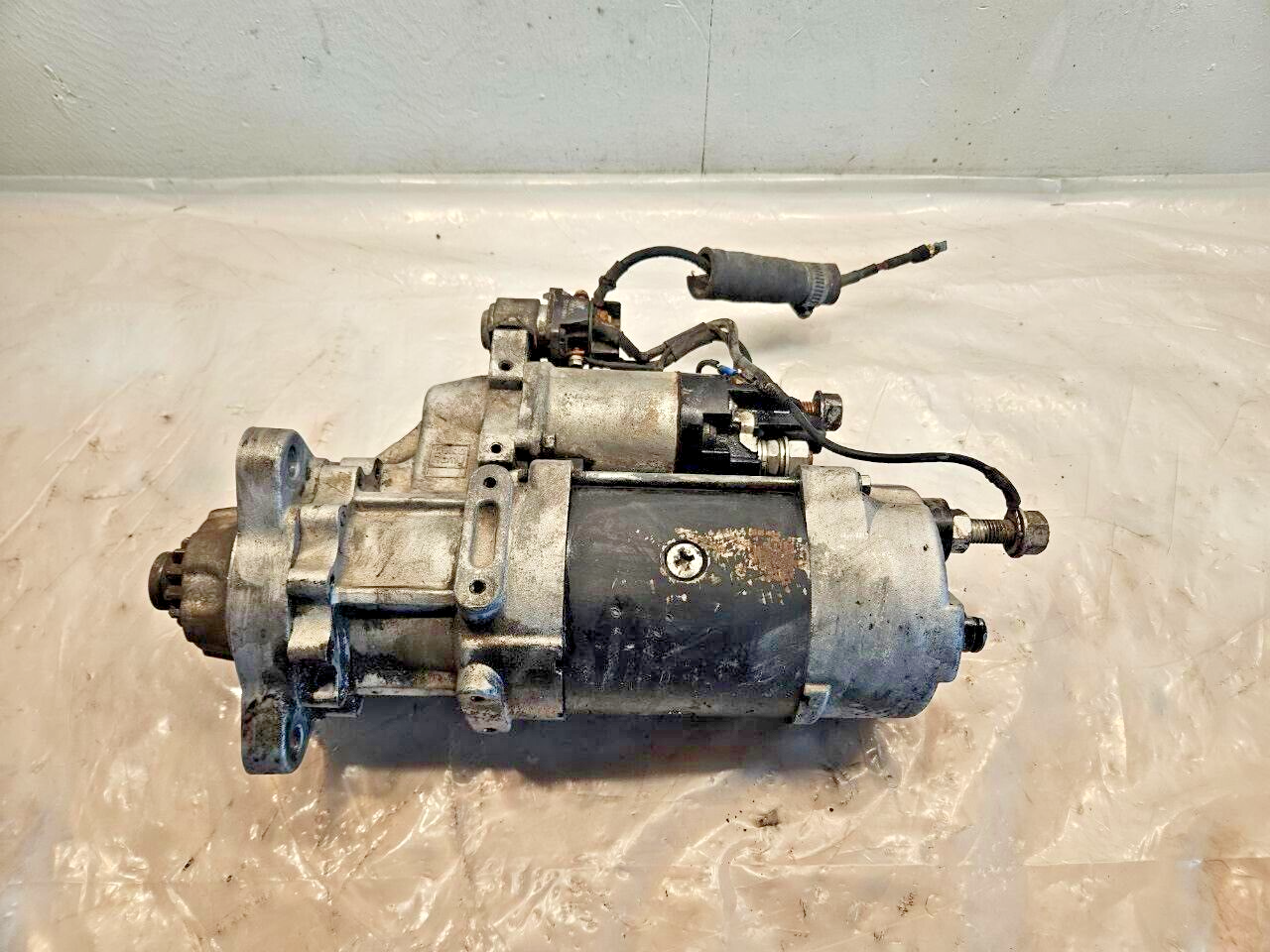 Delco Remy Volvo D13 12 Volt; CW; 12-Tooth Starter motor OEM