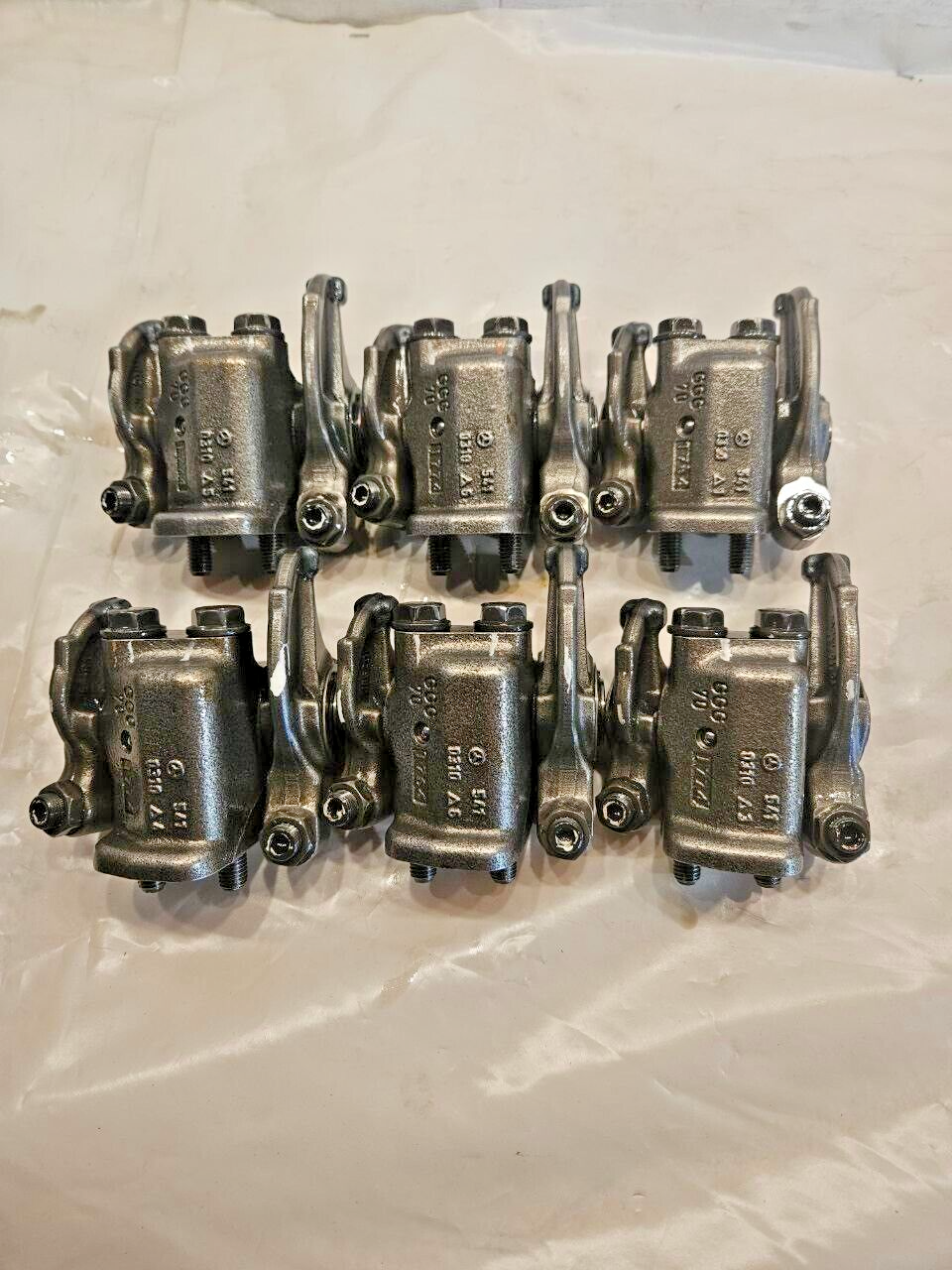 Mercedes MBE4000 diesel engine complete Rocker arm Assembly 5410310; 5410403 OEM