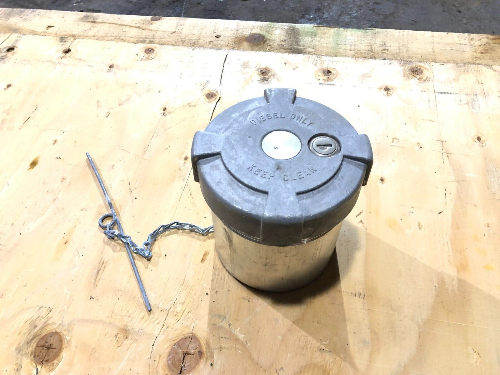 New Temco Freightliner 90-01404H Aluminum Diesel Fuel Tank Cap OEM