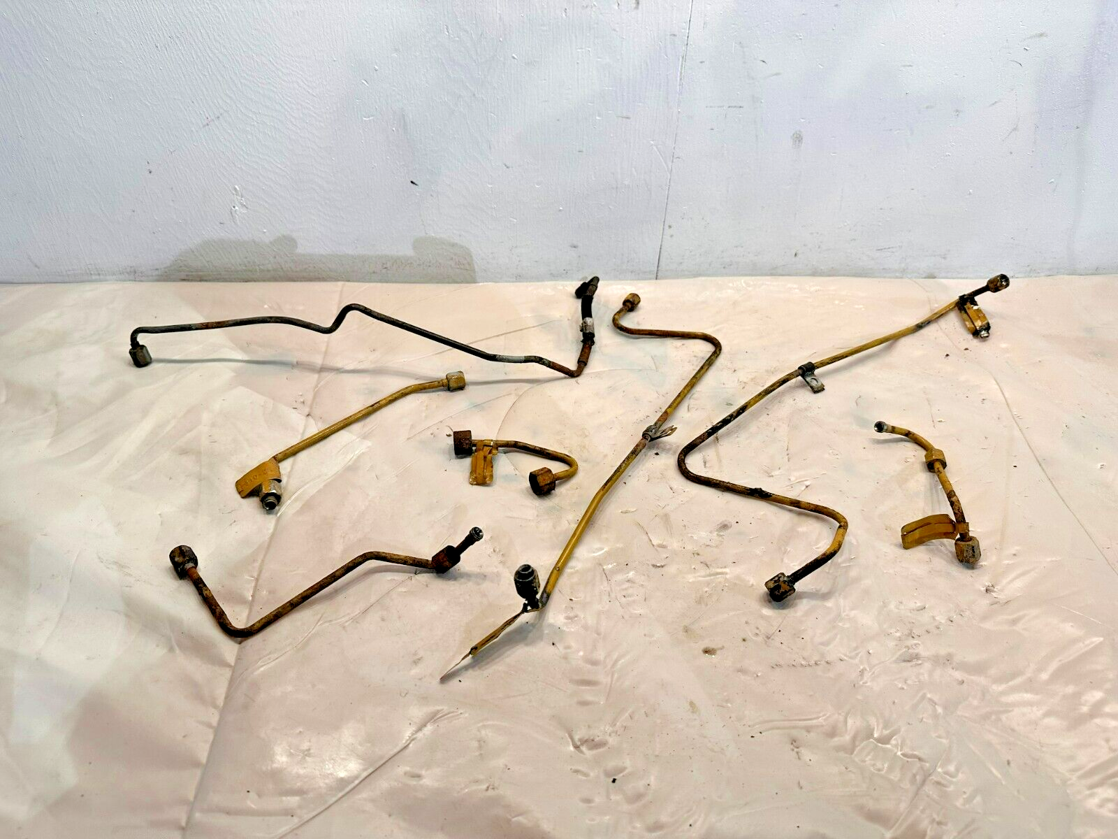 Set of 7 CATERPILLAR CAT C7 Diesel Engine Fuel Lines 3102519 OEM 300-5498