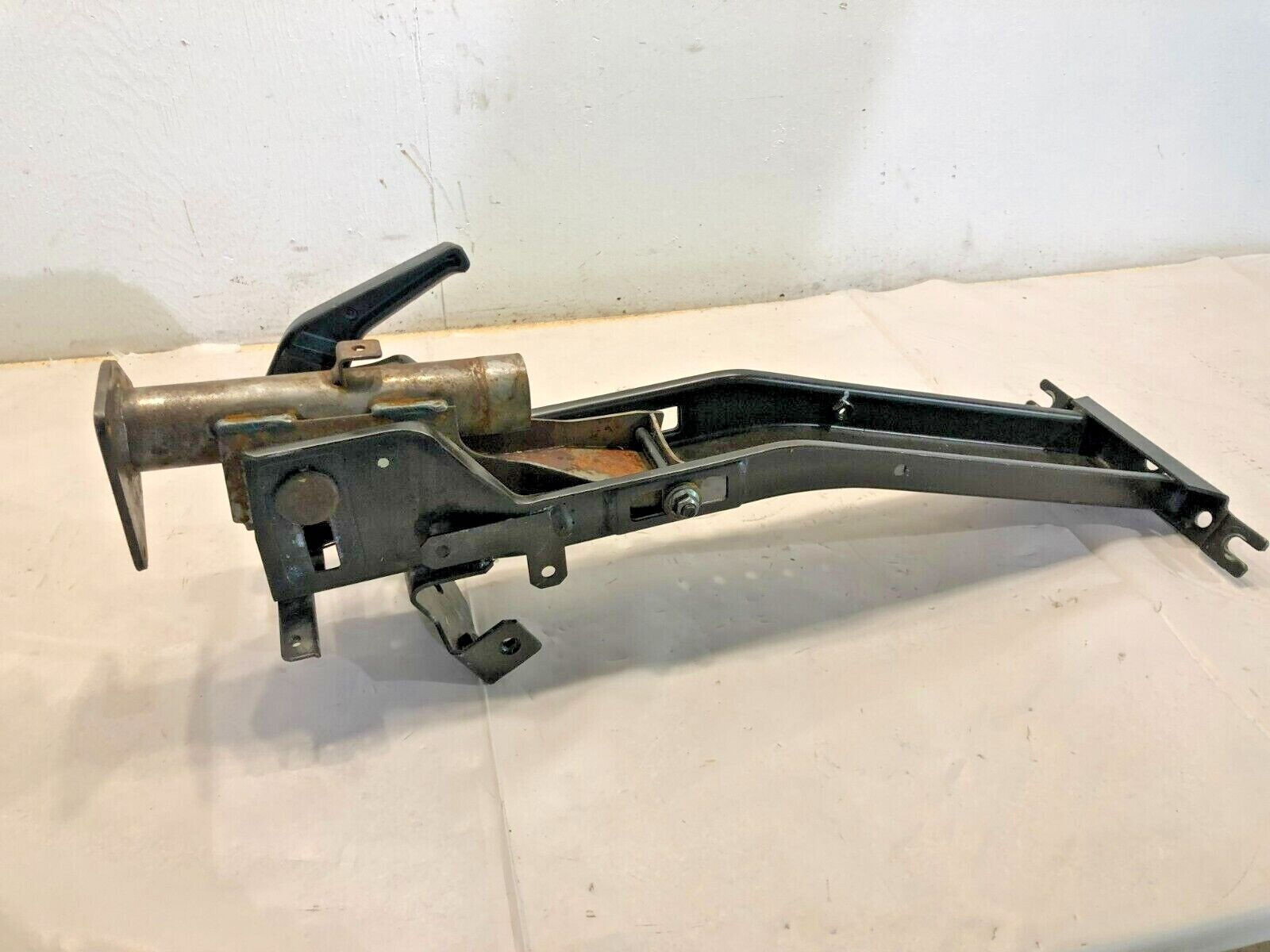 USED 2006 Isuzu NPR STEERING COLUMN 2769319 OEM