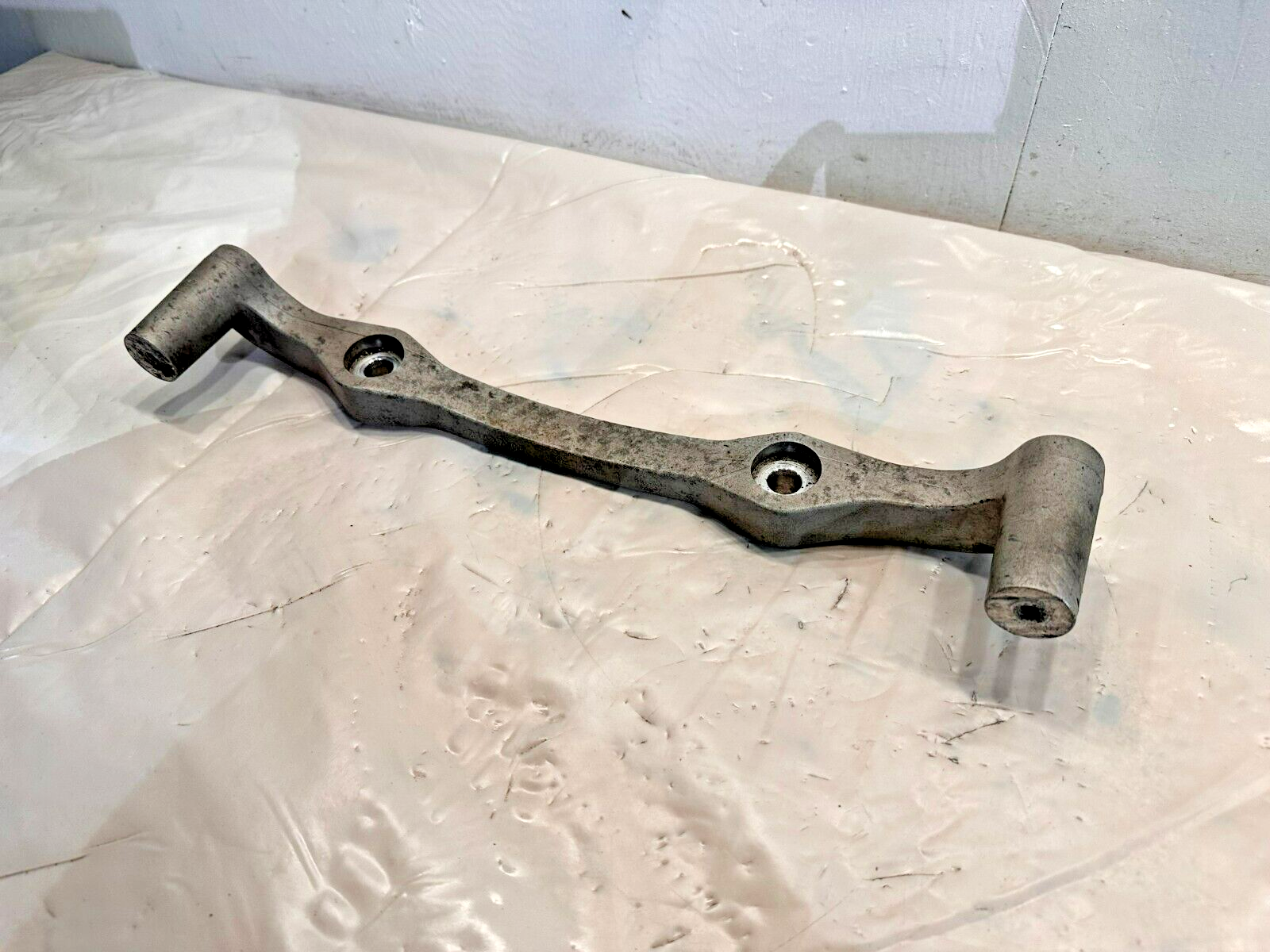 Volvo D-13 Diesel Engine Fan Shroud Bracket 21337106 OEM