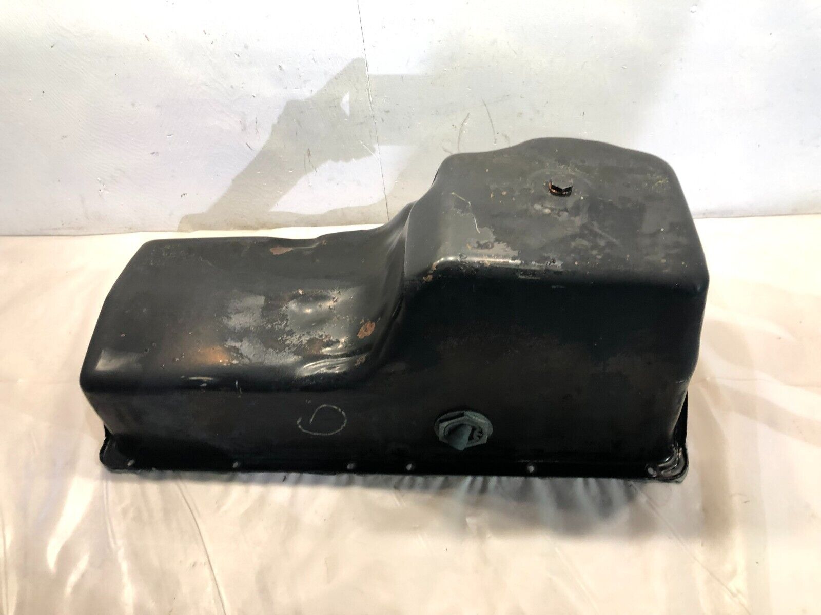 1999 – 2003 FORD F-250 F-350 SUPER DUTY  7.3 Engine Oil Pan 1830838C91 OEM