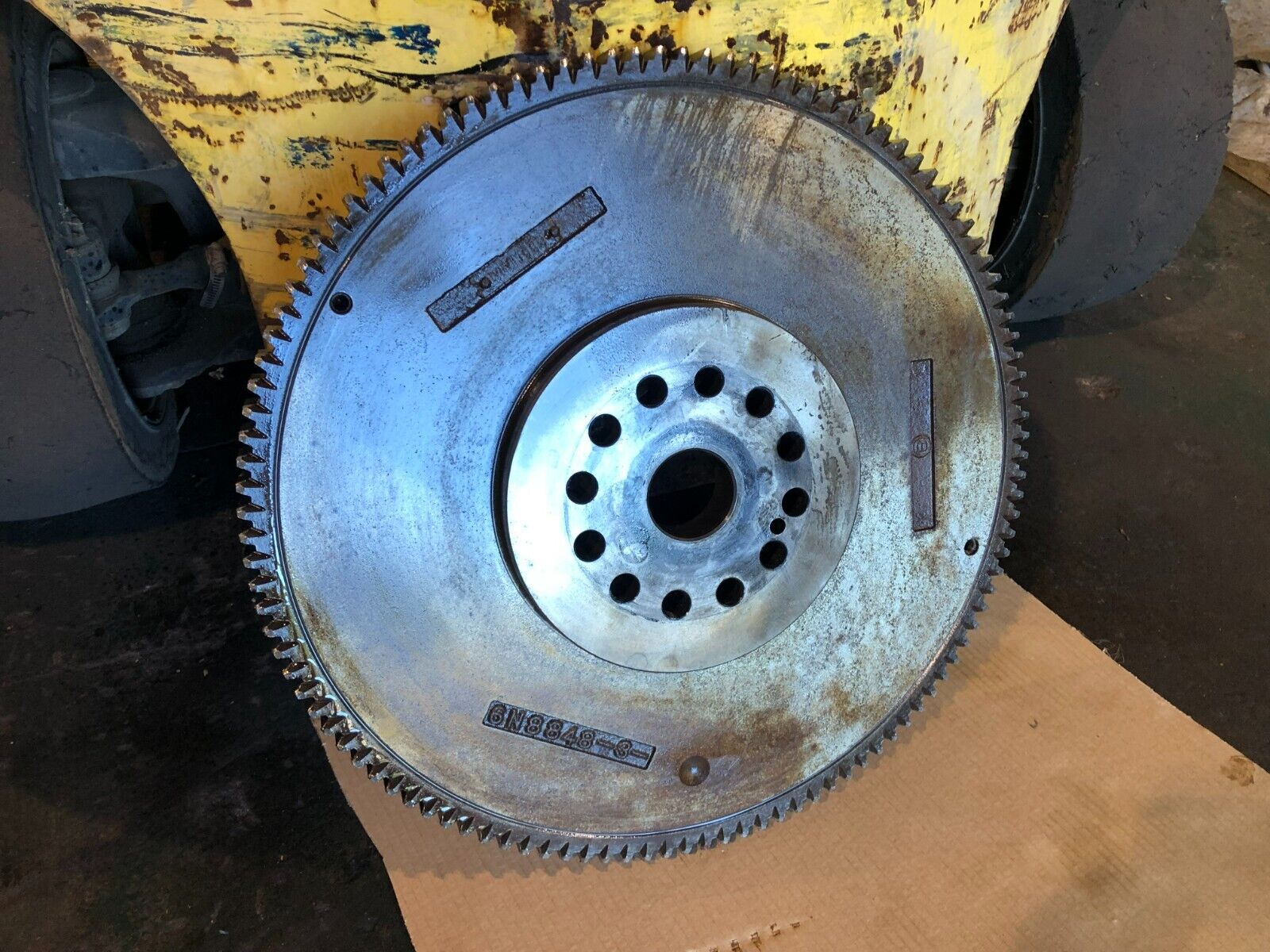 CAT 3406B Caterpillar Diesel Engine Flywheel 6N-8848 OEM