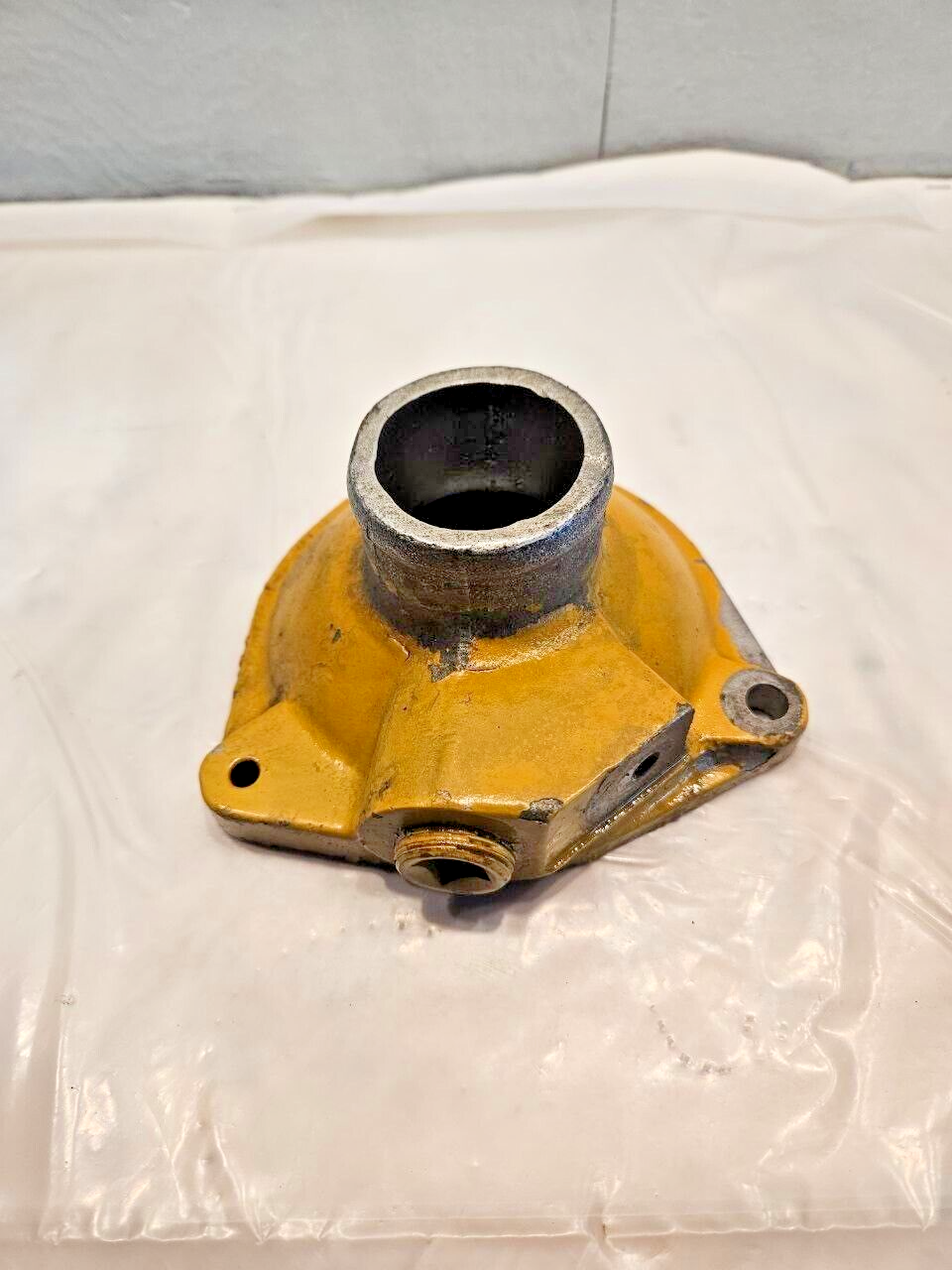 CAT C-12 Diesel Engine Cooler Spacer 132-3157 OEM