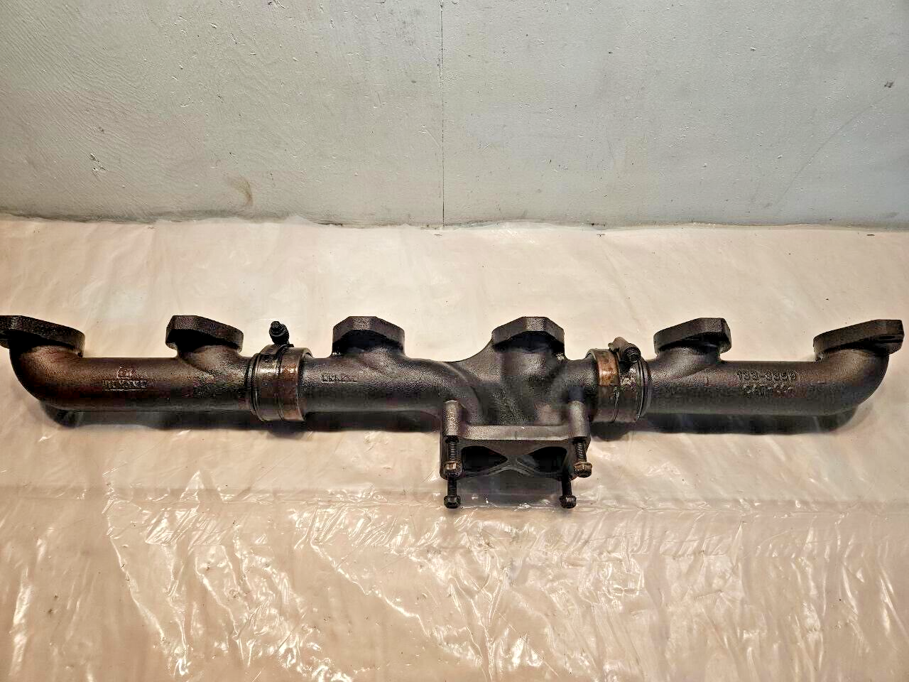 CAT C15 Dual Turbo Diesel Engine Exhaust Manifold 133-3359 OEM