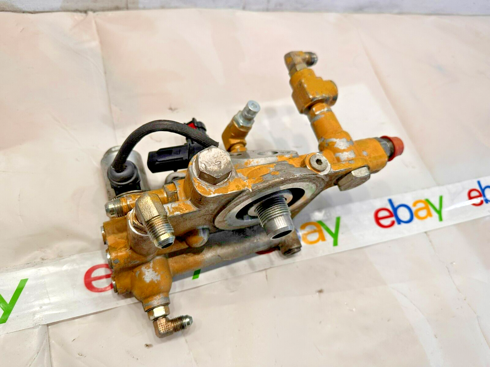 CATERPILLAR CAT C13 Diesel Engine Fuel Filter BASE Housing 2947345 w/ Coil OEM