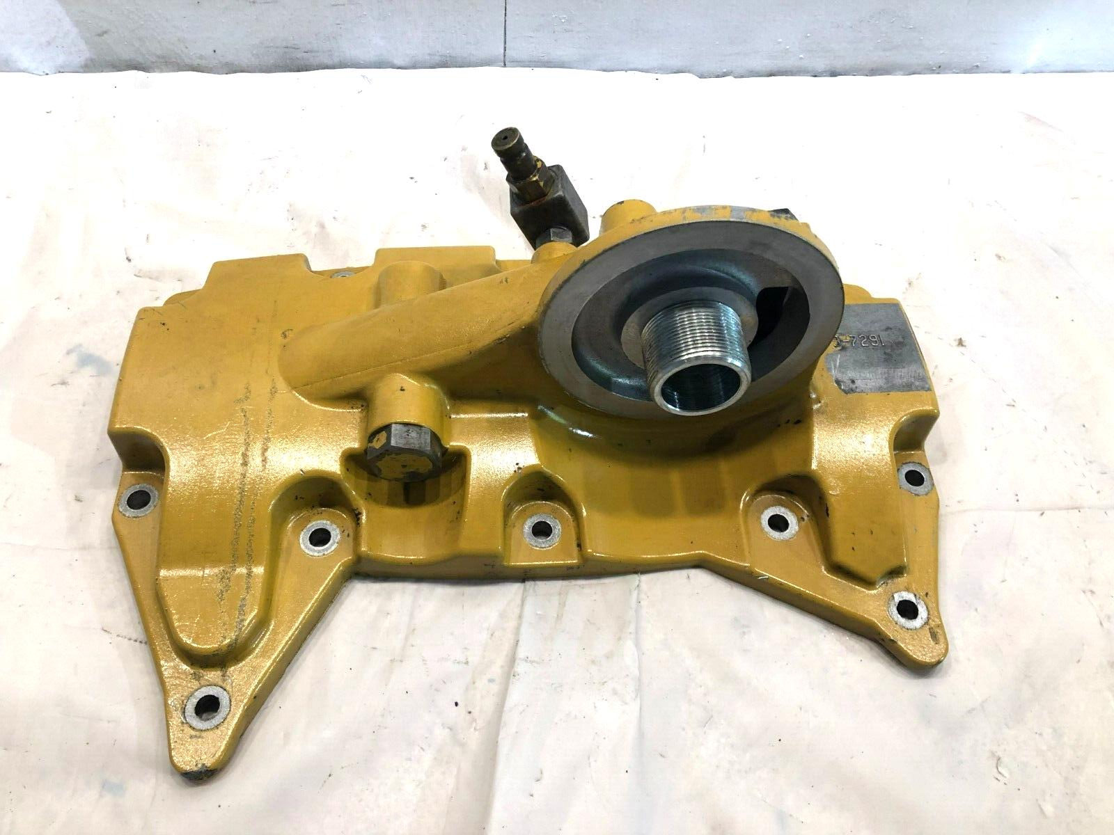 Caterpillar CAT C9 Diesel Engine Oil Filter Head Base 209-7291 OEM